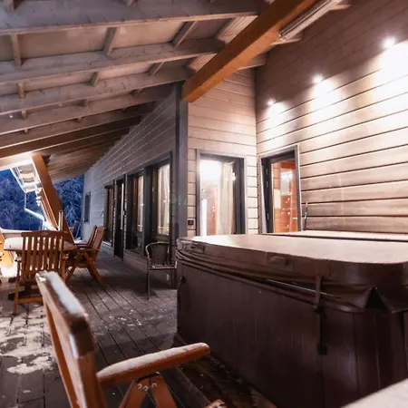 シャレー Kaeenpesae